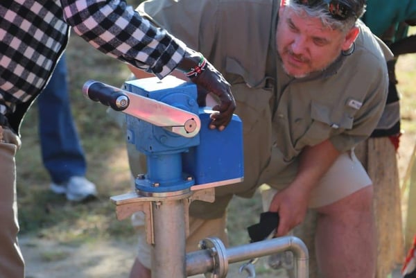 SonSet Solutions installing LifePumpLink at a remote well